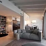 فيلاريو آند ريزيدنسز 4*