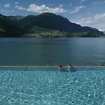 فندق فيلاريو آند ريزيدنسز 4*